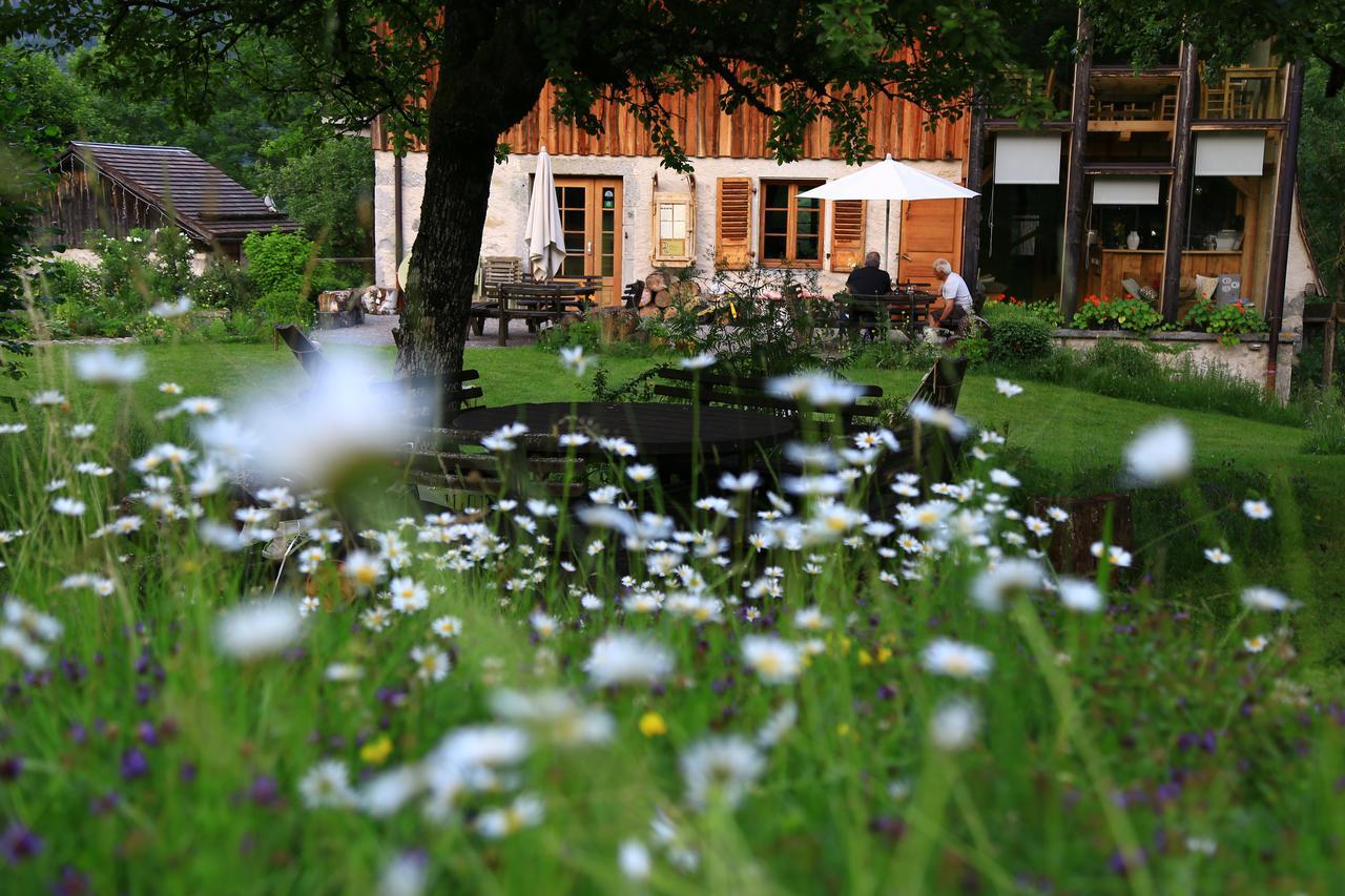 Auberge Du Moulin De Lere Vailly Exterior photo